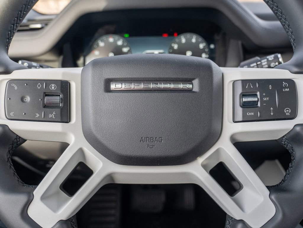 New 2026 Land Rover Defender 130 X-Dynamic SE image 14