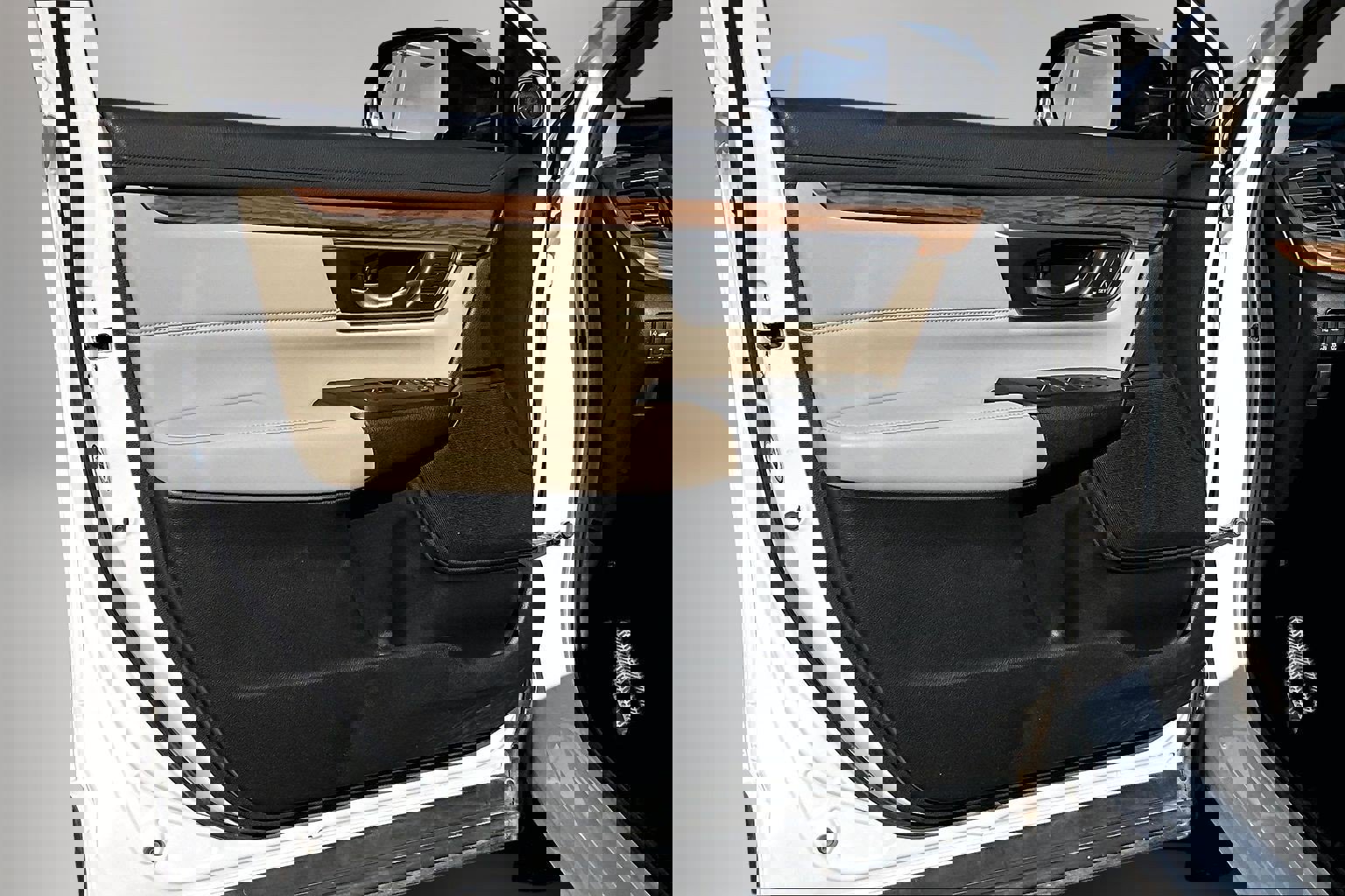 Used 2021 Honda CR-V Touring image 20