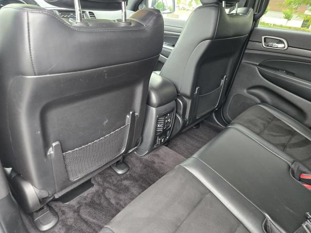 Used 2018 Jeep Grand Cherokee Altitude AWD/4WD image 25