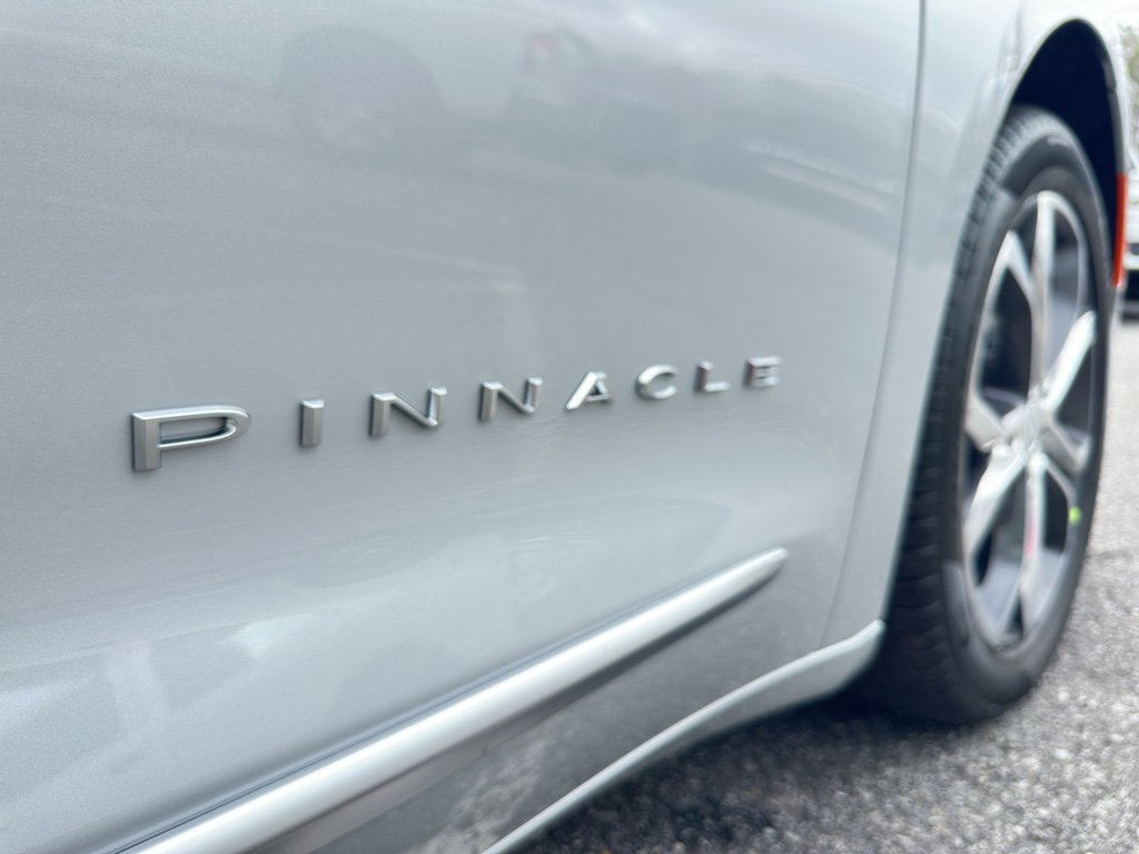 New 2026 Chrysler Pacifica Pinnacle w/ Trailer Tow Group image 8