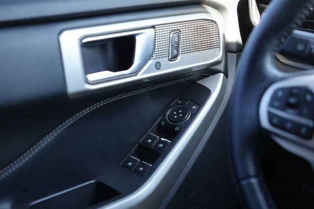 Used 2021 Ford Explorer Limited RWD image 21