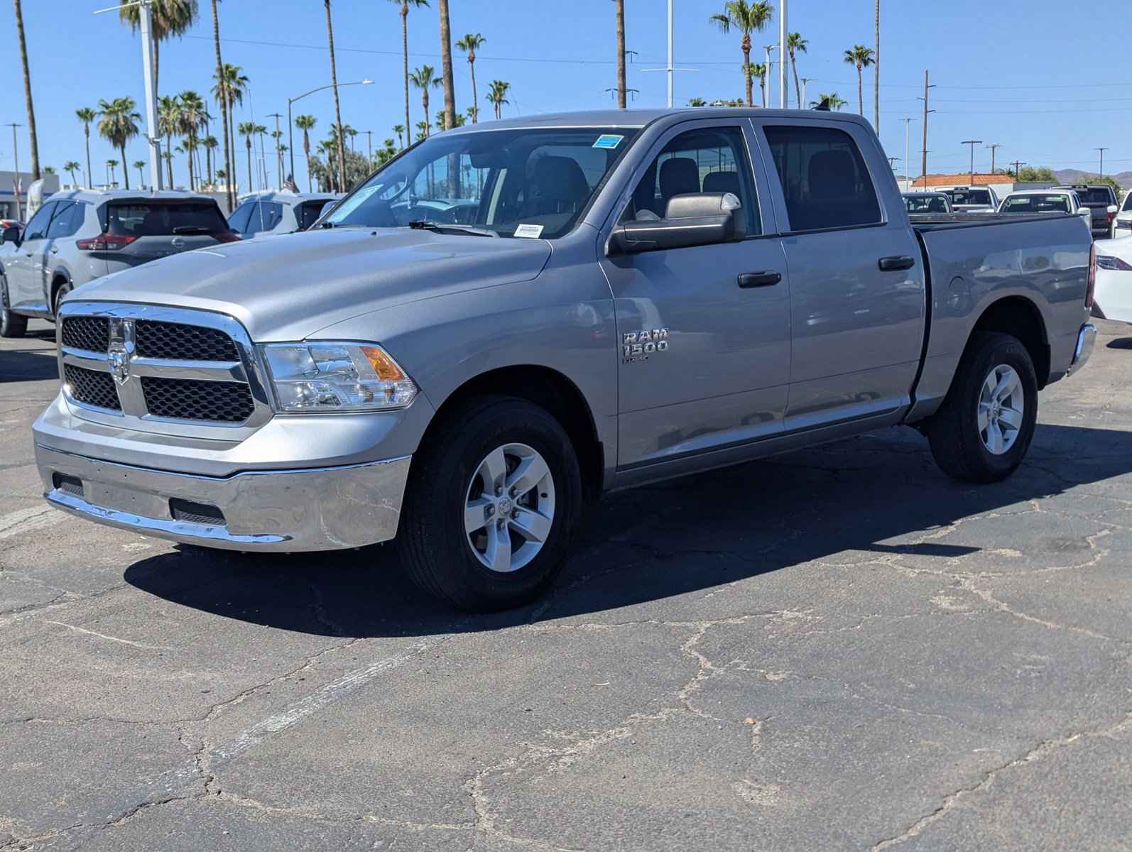 Used 2022 RAM 1500 Classic SLT w/ Trailer & Traction Group RWD image 5