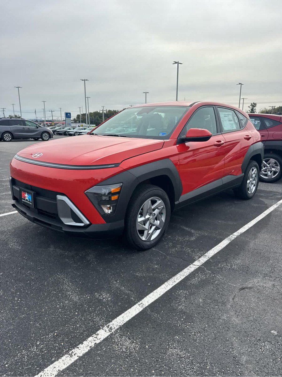 New 2027 Hyundai Kona SE AWD/4WD image 10