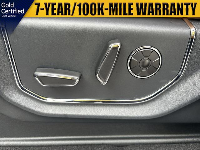 Used 2024 Ford Expedition Platinum AWD/4WD image 18