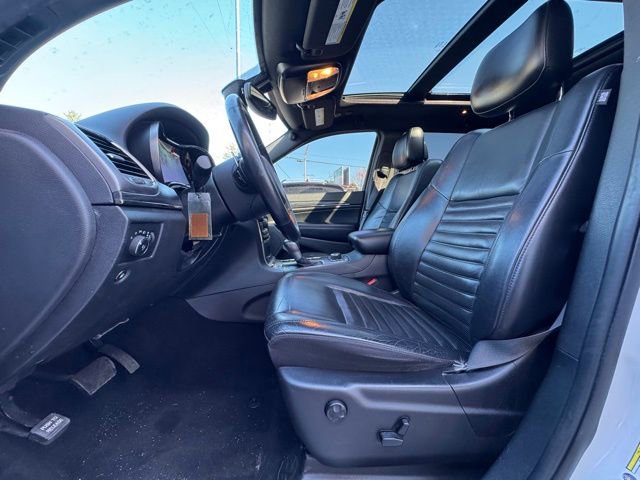 Used 2019 Jeep Grand Cherokee Limited X image 11