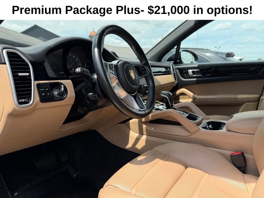 Used 2020 Porsche Cayenne E-Hybrid w/ Premium Plus Package AWD/4WD image 2