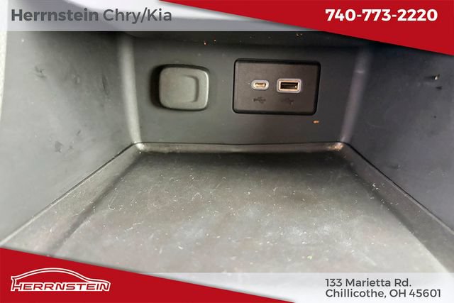 Used 2023 GMC Acadia SLE AWD/4WD image 19