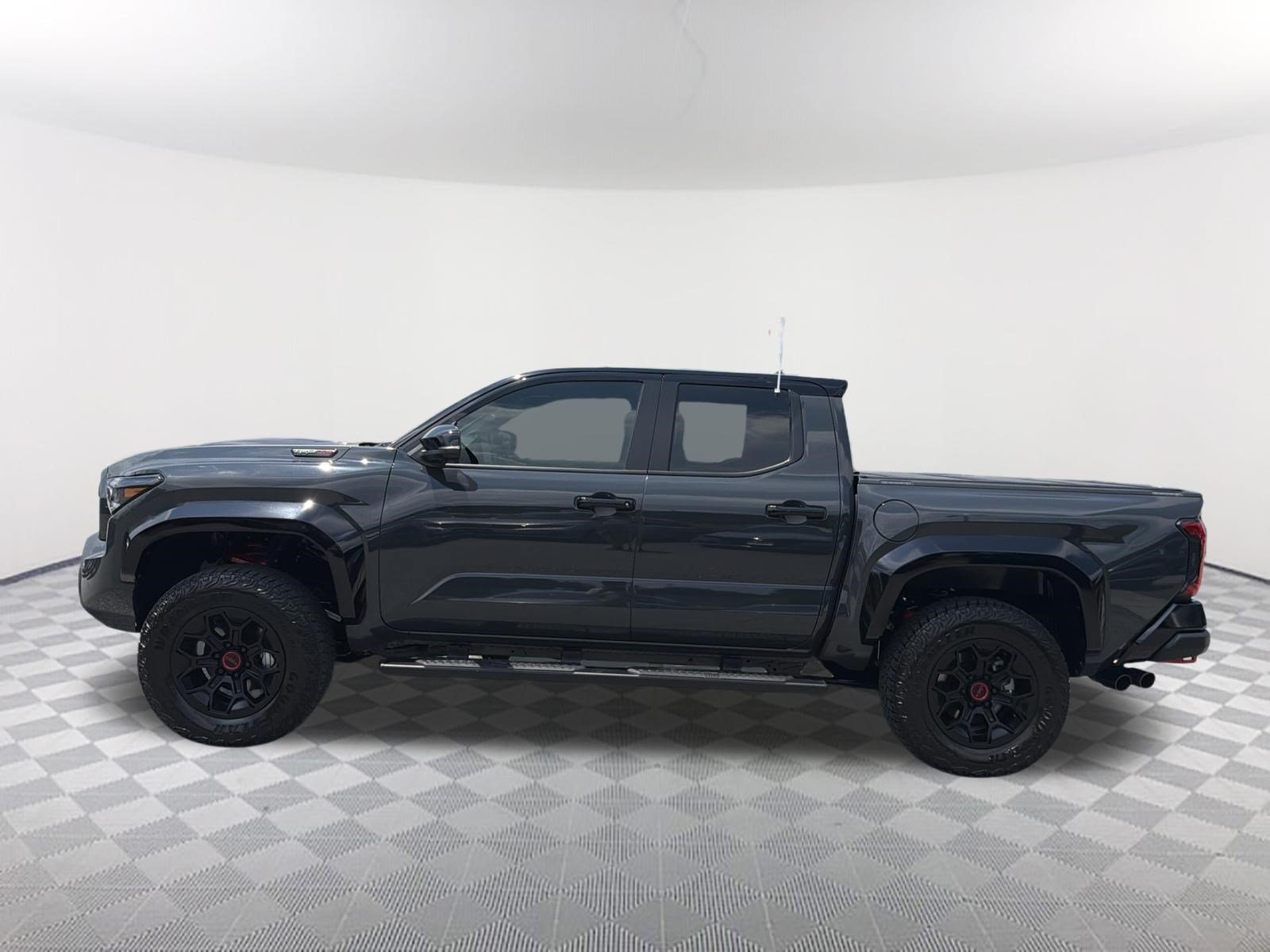 Certified 2025 Toyota Tacoma TRD Pro AWD/4WD image 14
