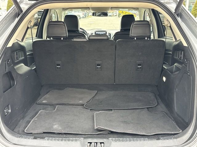 Used 2024 Ford Edge Titanium image 25