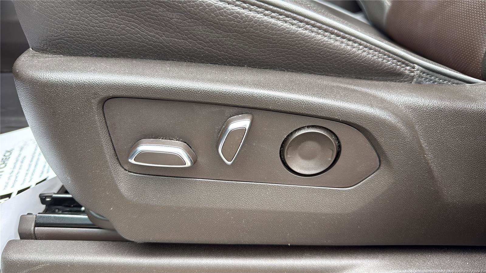 Used 2023 GMC Sierra 1500 Denali w/ Denali Reserve Package image 19