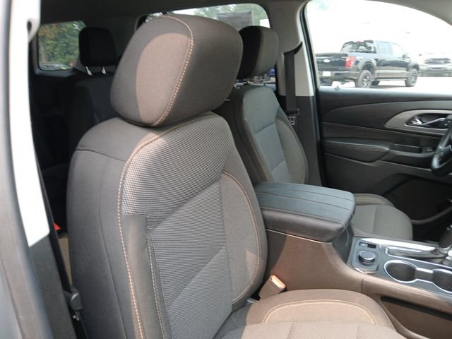 Used 2018 Chevrolet Traverse LT FWD image 49
