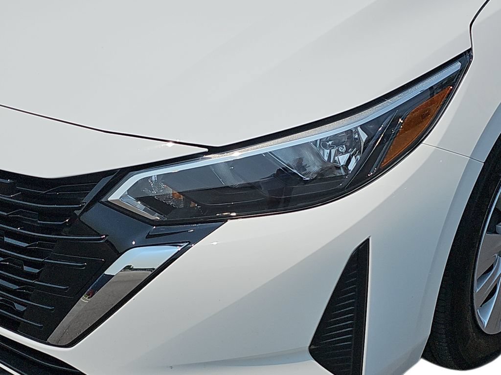 Used 2025 Nissan Sentra S FWD image 30