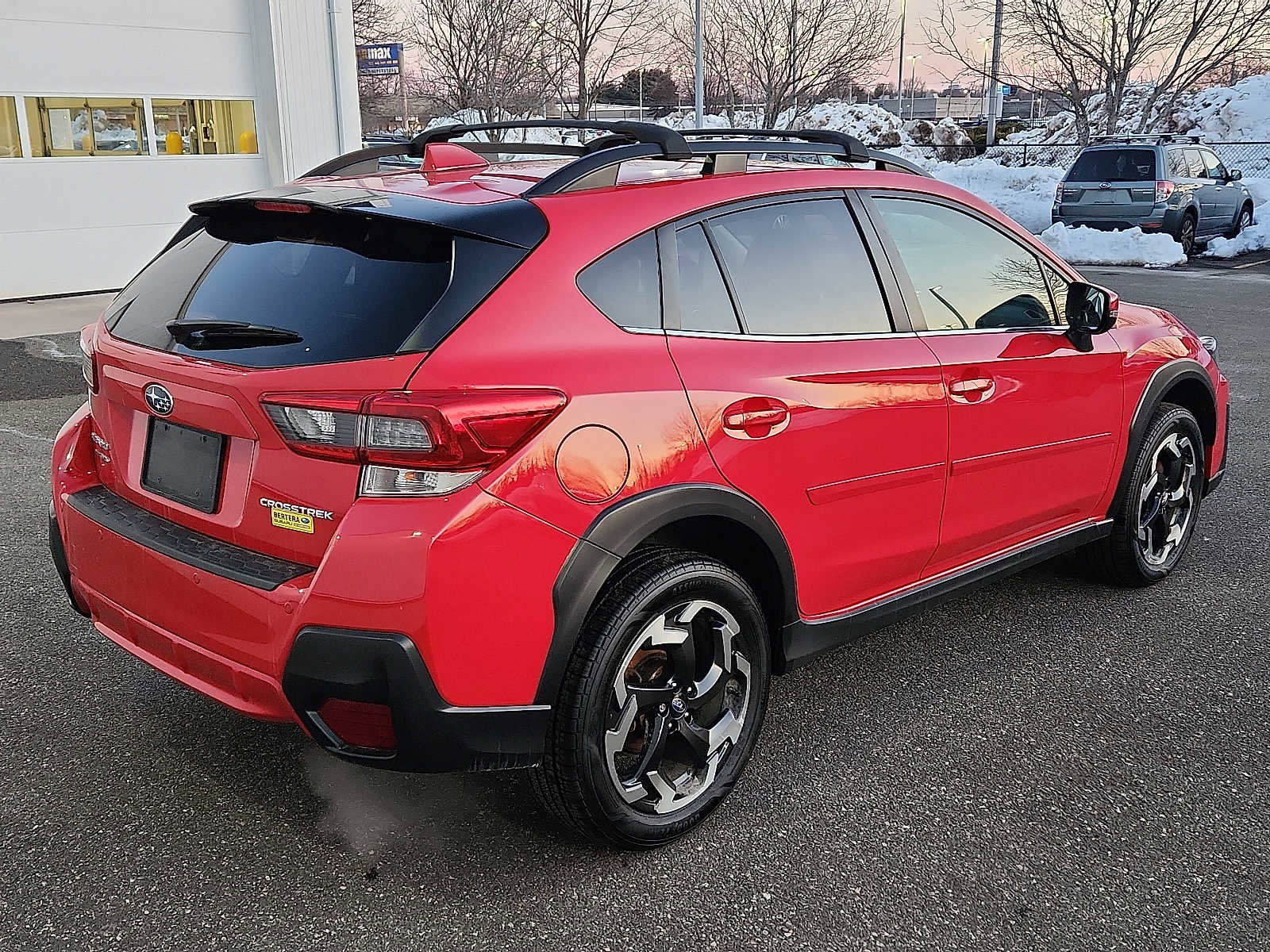 Used 2022 Subaru Crosstrek 2.5i Limited w/ Moonroof Package 2 AWD/4WD image 6