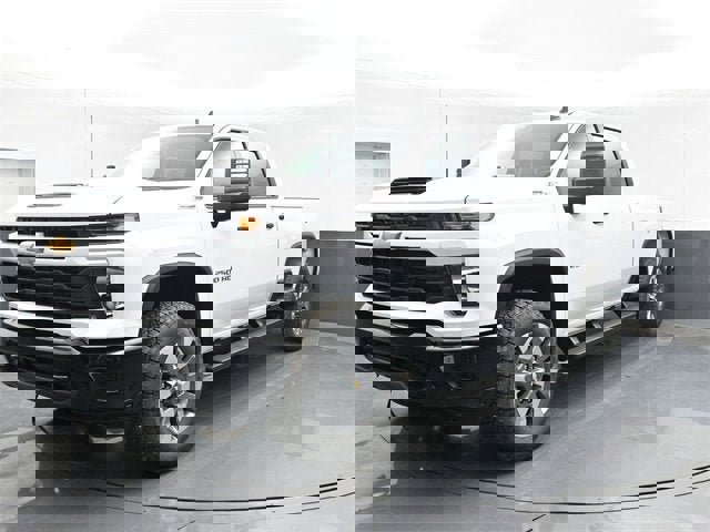 New 2026 Chevrolet Silverado 2500 Custom w/ Custom Value Package image 10