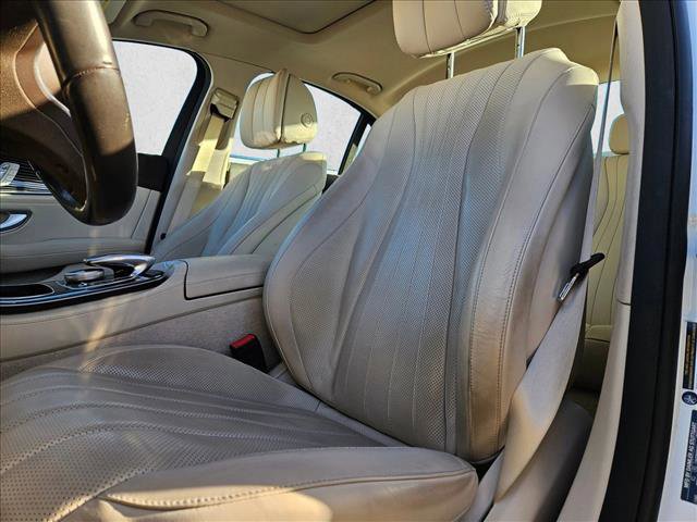 Used 2019 Mercedes-Benz E 300 image 9