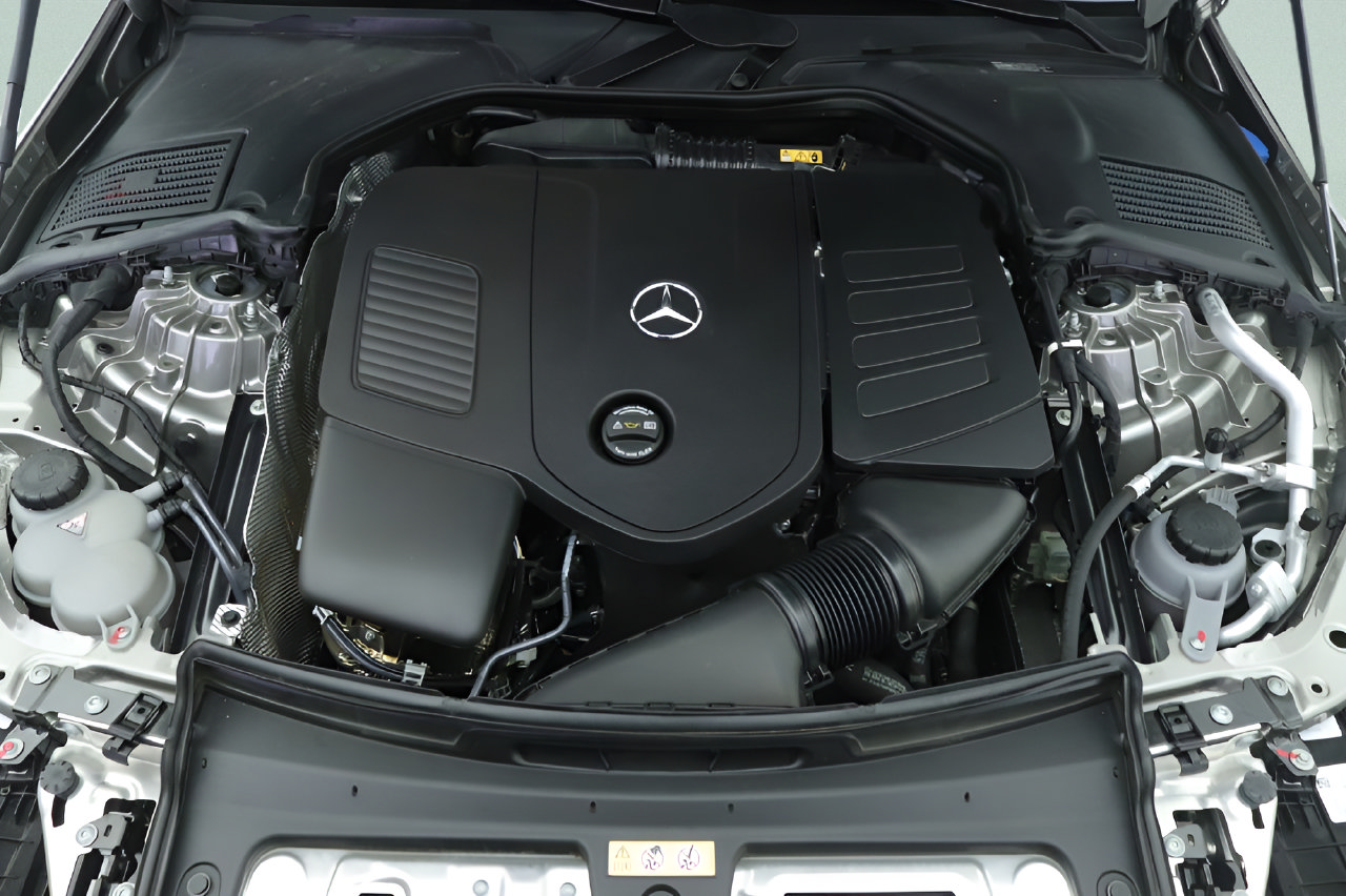 Certified 2023 Mercedes-Benz C 300 Sedan image 24