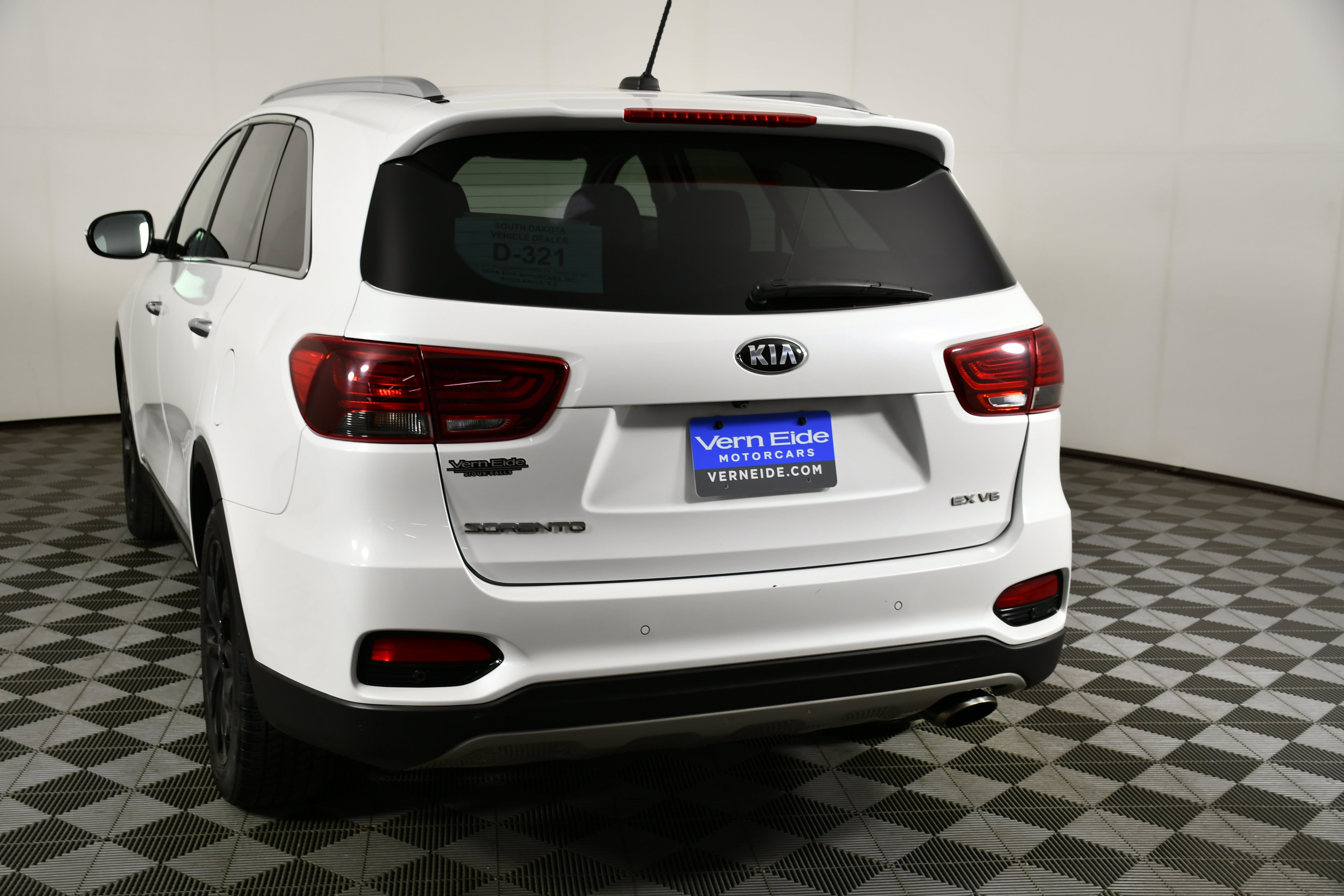 Used 2020 Kia Sorento EX image 7