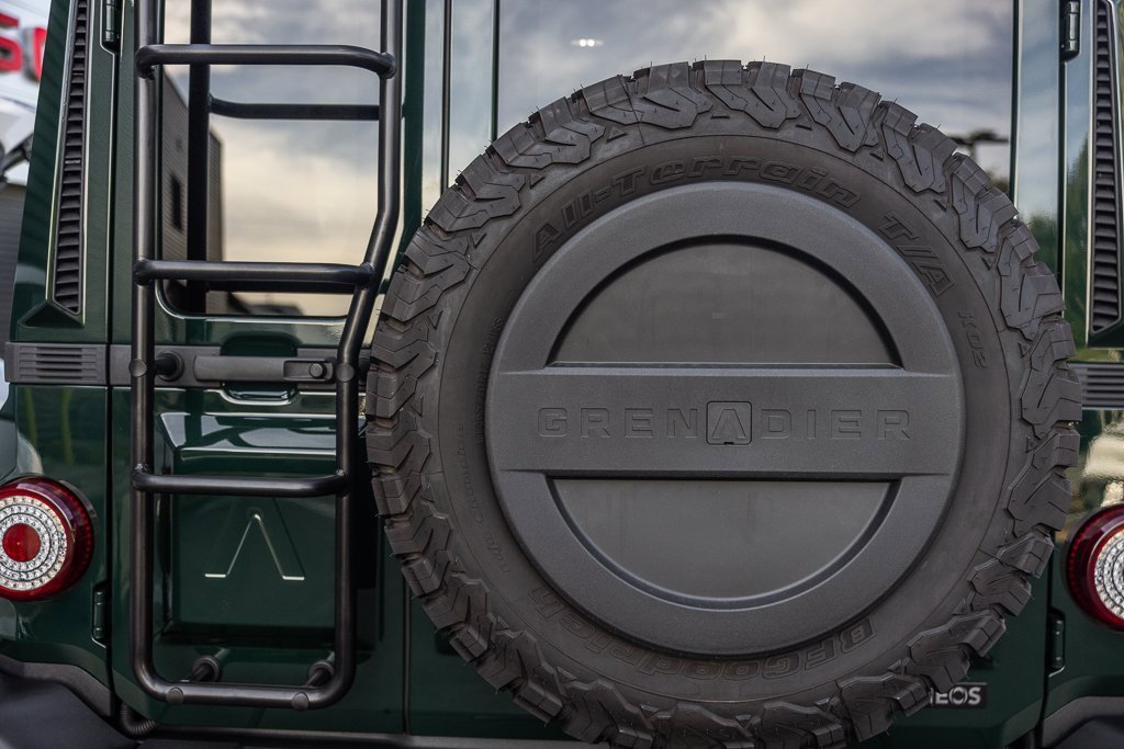 Used 2024 INEOS Grenadier Base image 30