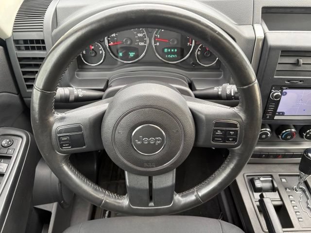 Used 2011 Jeep Liberty Sport AWD/4WD image 24