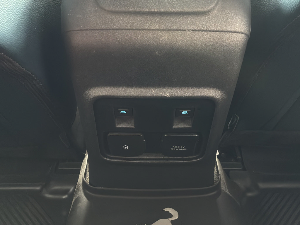Used 2024 Ford Bronco Outer Banks AWD/4WD image 17