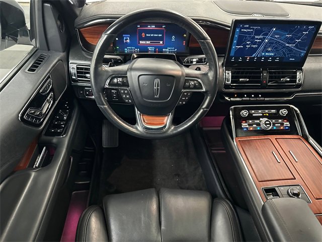 Used 2022 Lincoln Navigator Reserve image 25