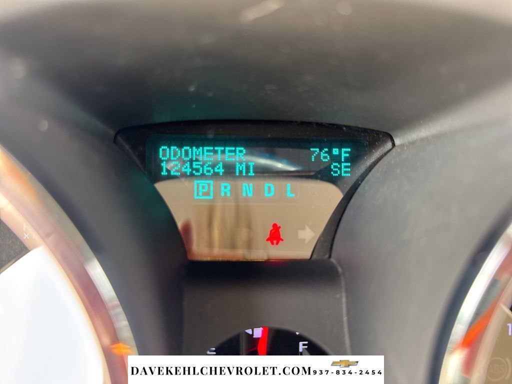 Used 2011 Chevrolet Traverse LT image 45