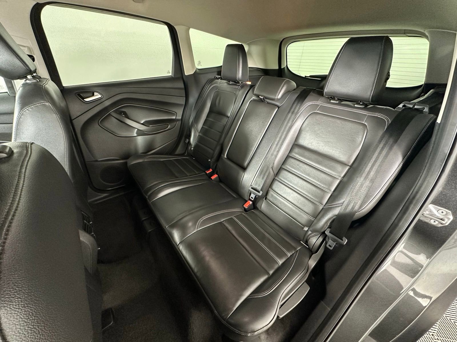 Used 2018 Ford Escape SEL image 29