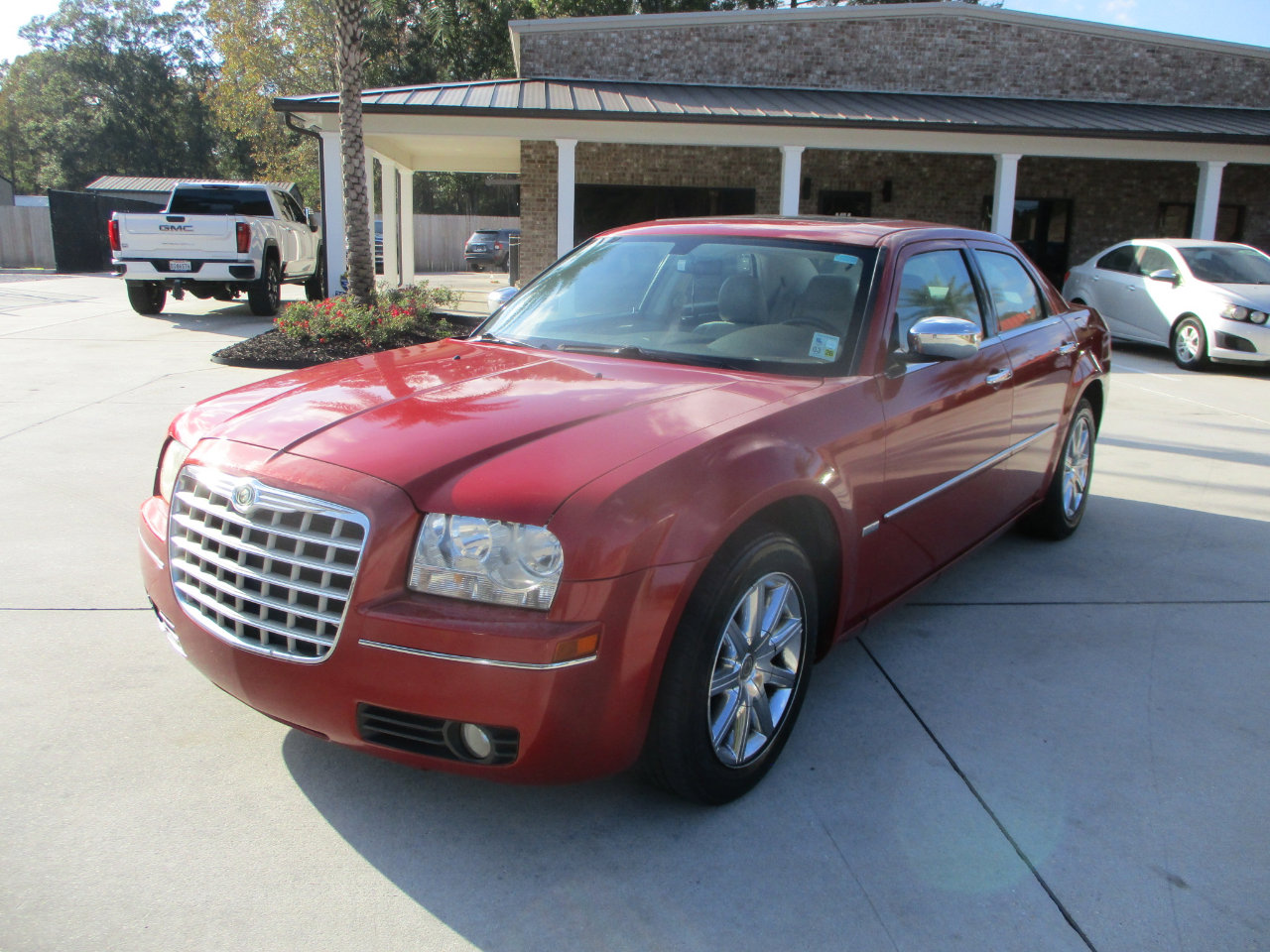 Used 2010 Chrysler 300 Touring image 5