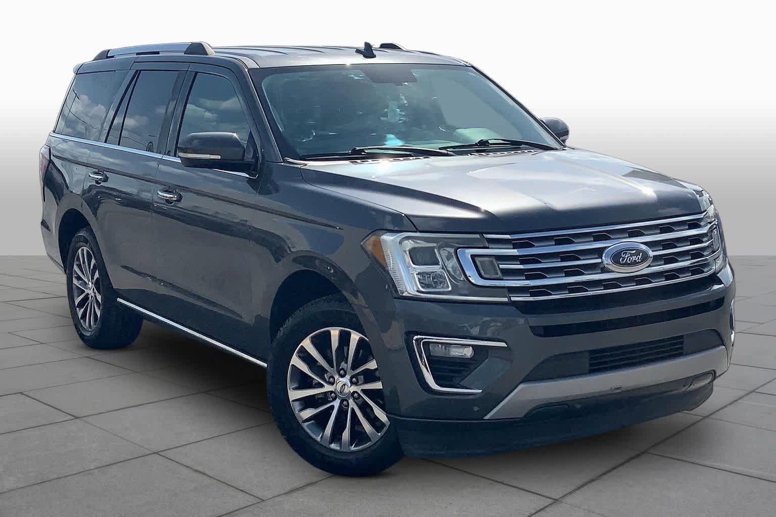 Used 2018 Ford Expedition Limited RWD image 3