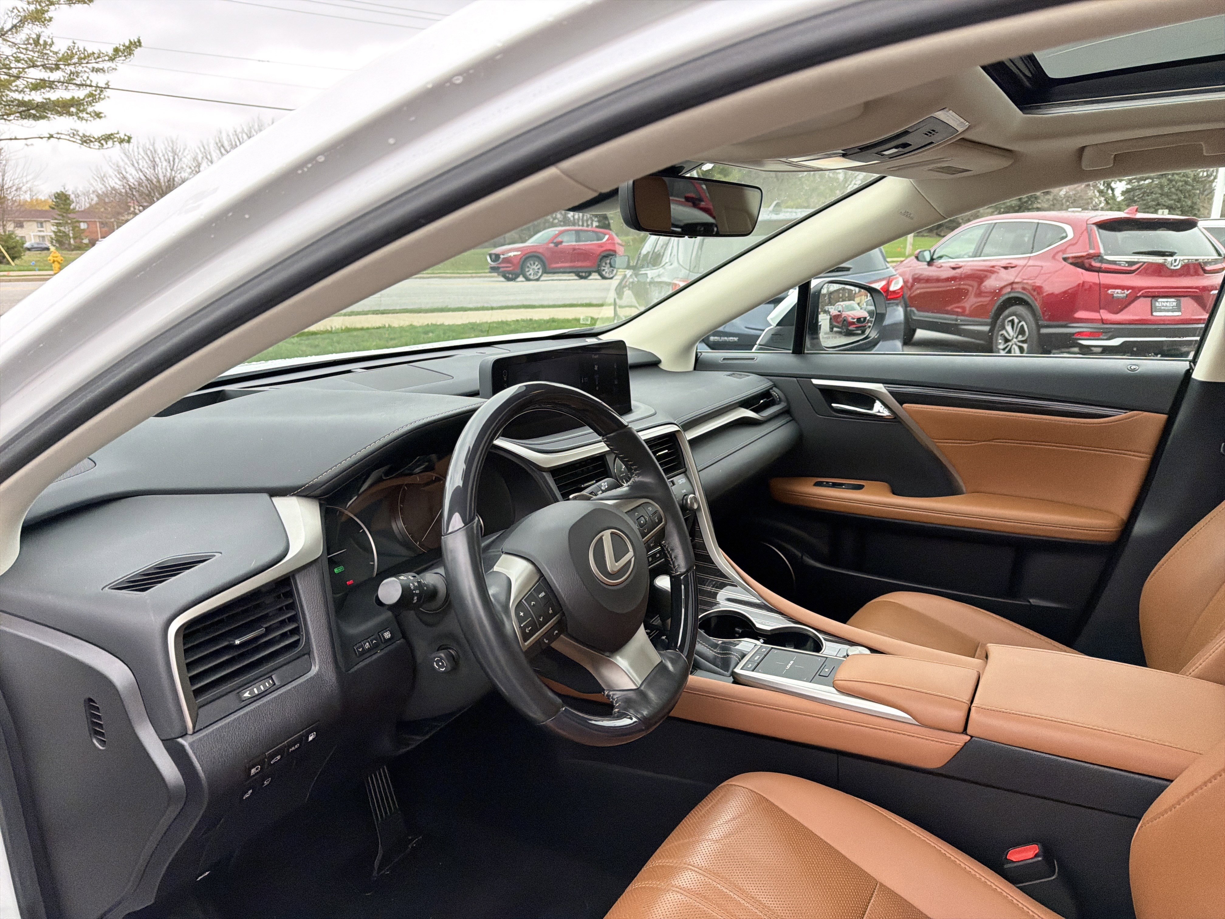 Used 2022 Lexus RX 450h AWD w/ Luxury Package image 14