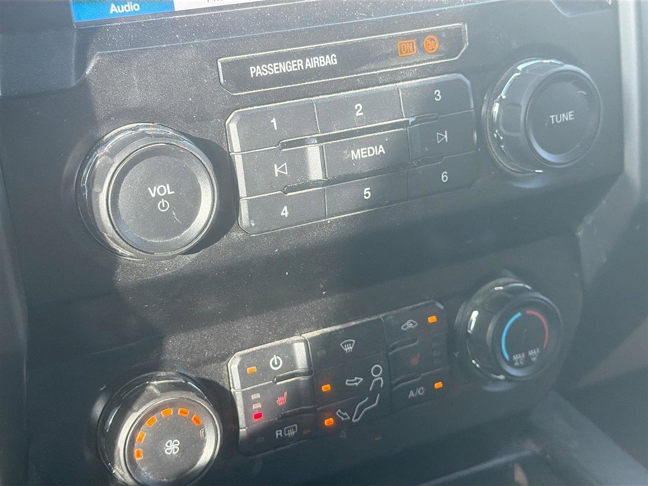 Used 2019 Ford F250 XLT w/ XLT Premium Package image 19