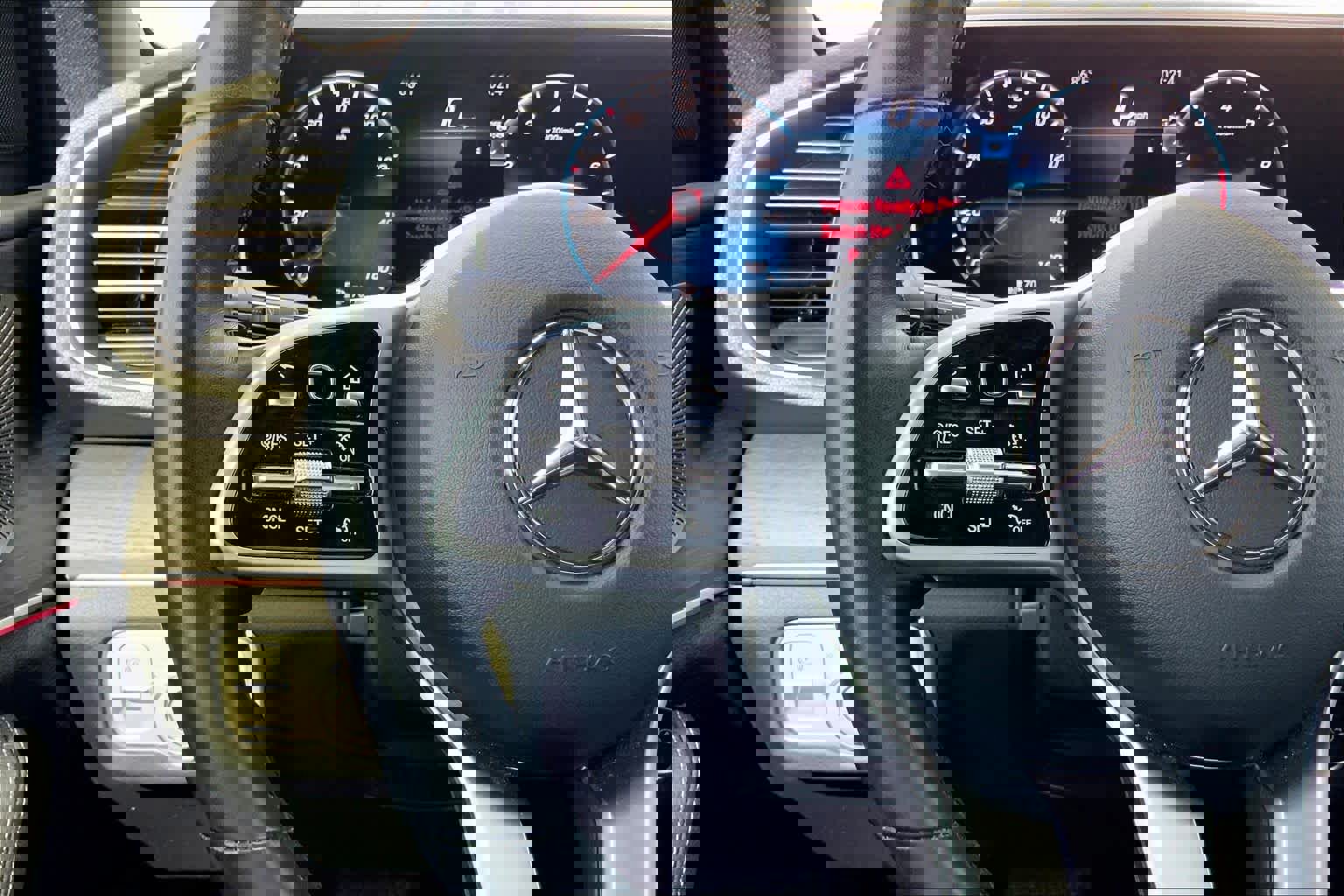 Used 2023 Mercedes-Benz GLE 450 4MATIC image 22