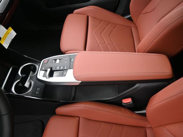 New 2026 BMW X2 xDrive28i w/ Convenience Package image 9
