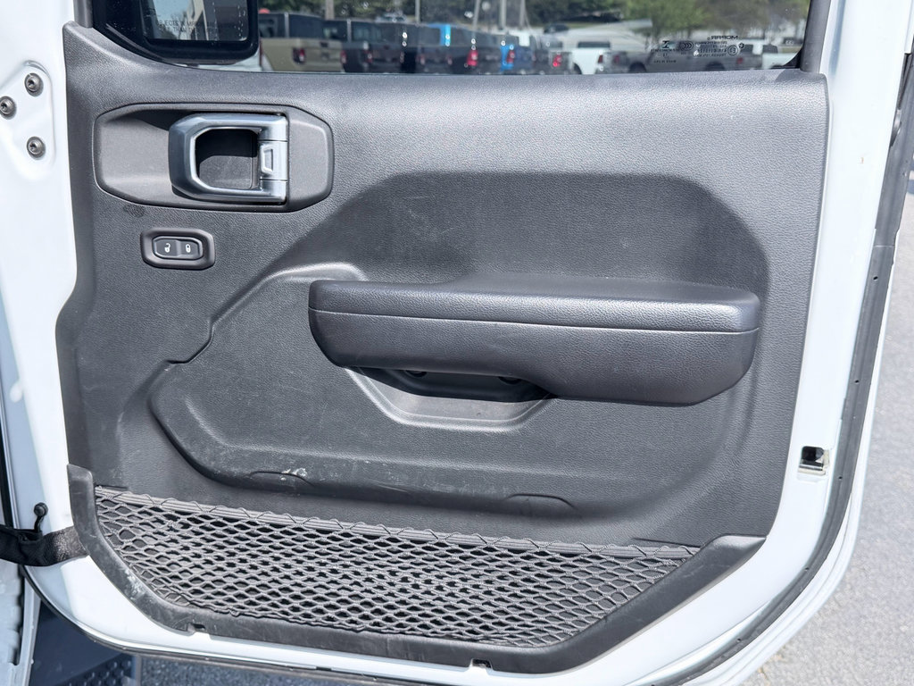 Used 2019 Jeep Wrangler Unlimited Sport S image 28