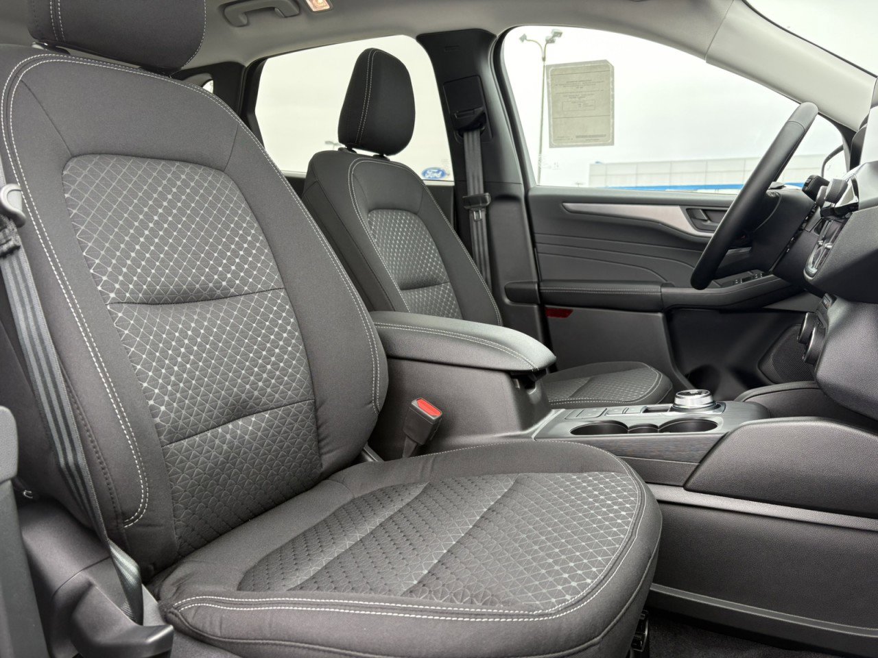New 2026 Ford Escape Active w/ Cold Weather Package FWD image 27