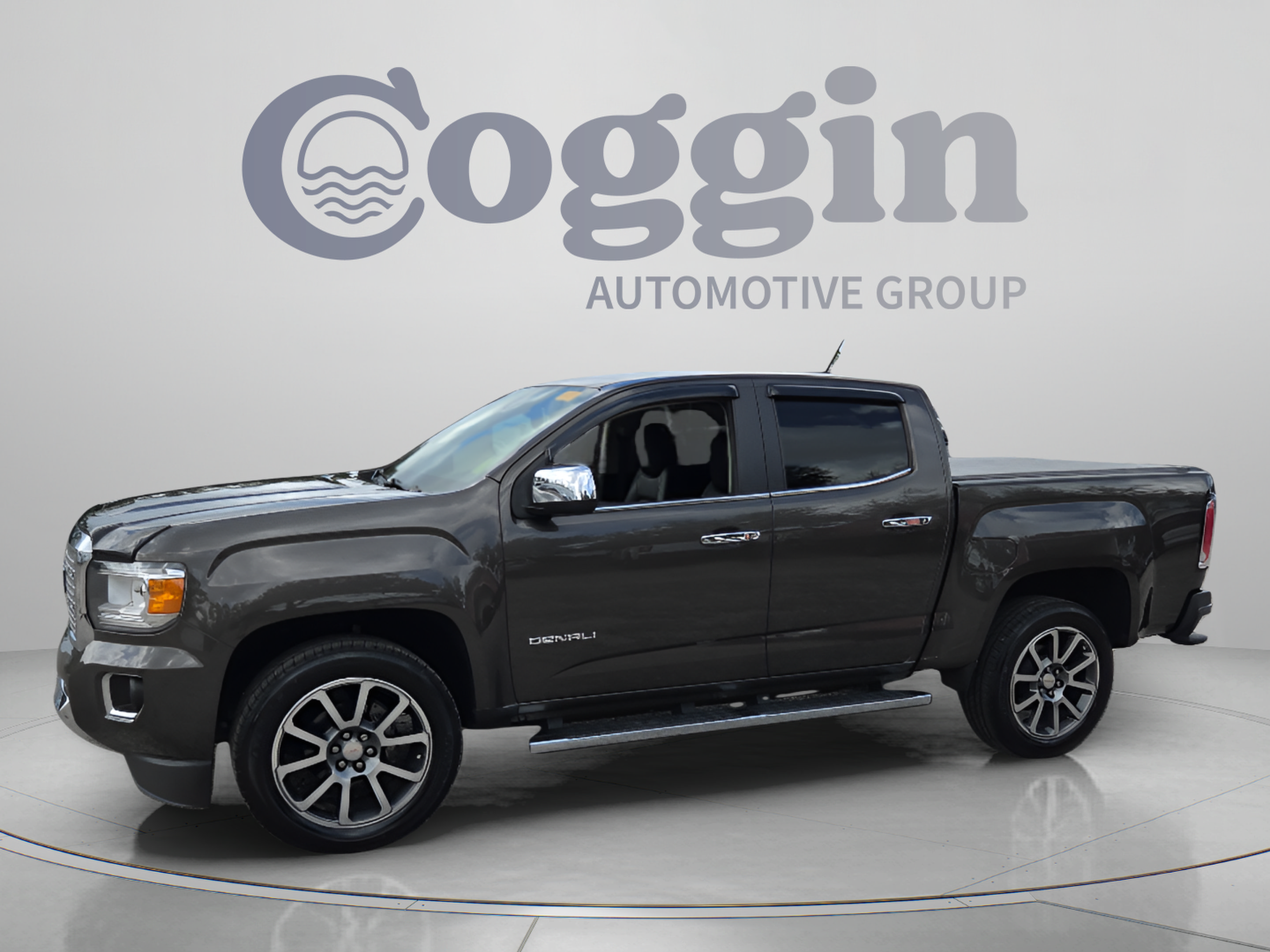 Used 2019 GMC Canyon Denali AWD/4WD image 1