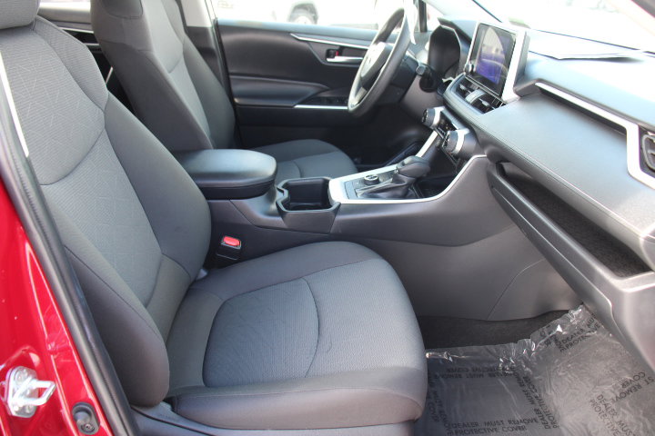 Certified 2025 Toyota RAV4 XLE image 20