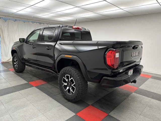 New 2025 GMC Canyon AT4 w/ AT4X Package image 4