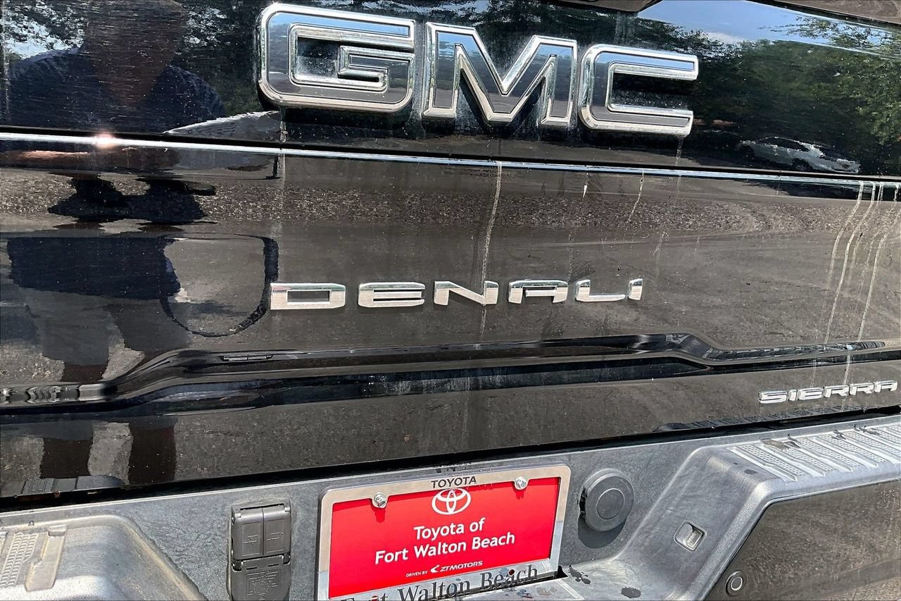 Used 2025 GMC Sierra 2500 Denali Ultimate AWD/4WD image 27