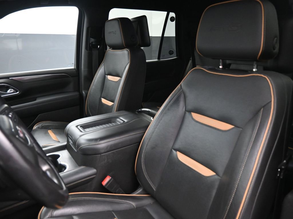 Used 2021 GMC Yukon AT4 w/ Rear Media and Nav Package AWD/4WD image 11