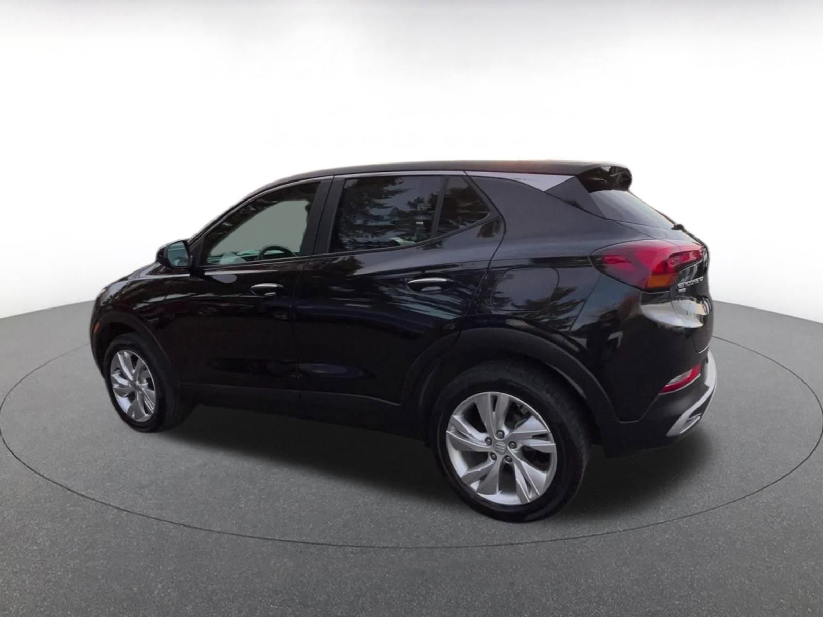 Used 2025 Buick Encore GX Preferred image 10