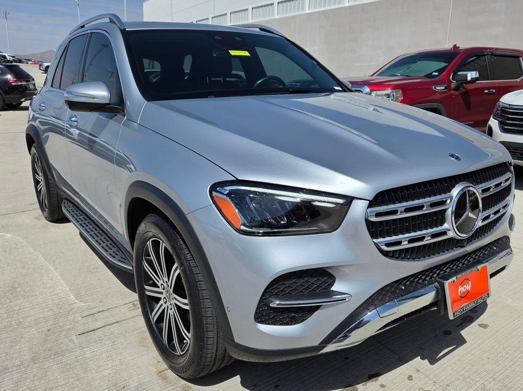 Used 2025 Mercedes-Benz GLE 450e 4MATIC image 2