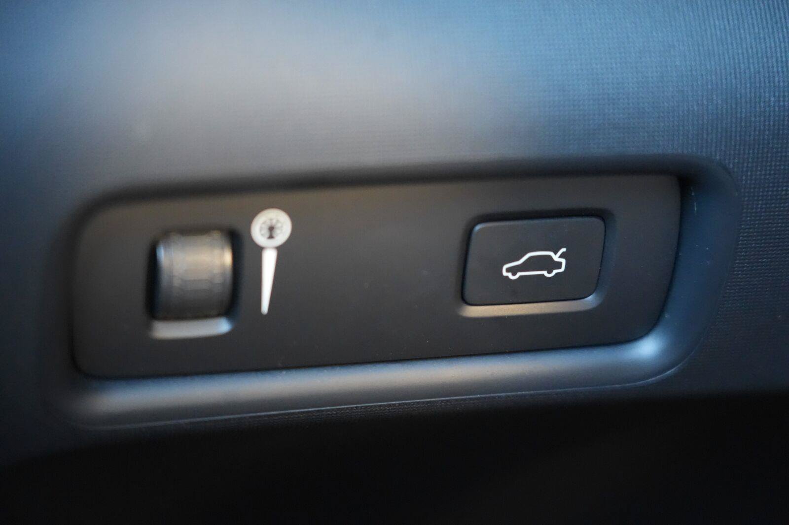 Used 2022 Polestar Polestar 2 w/ Pilot Package AWD/4WD image 18