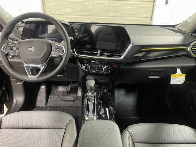 New 2026 Chevrolet Trax ACTIV w/ Driver Confidence Package FWD image 13