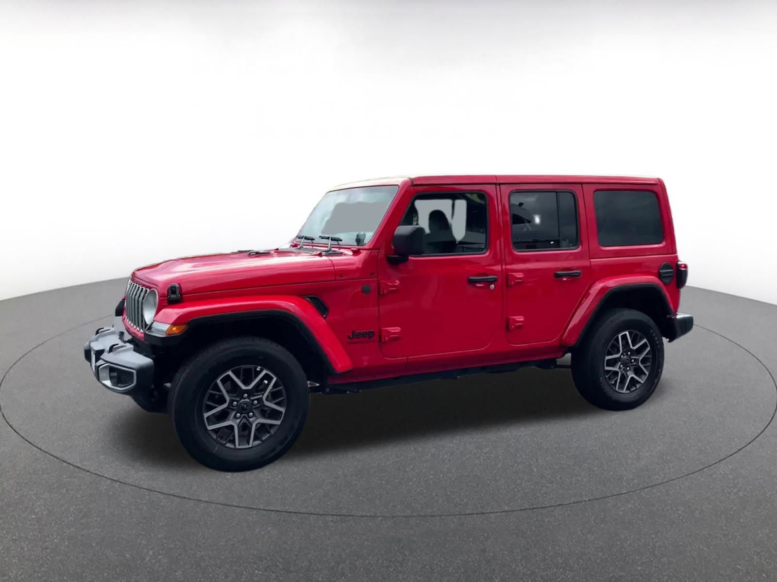 Used 2025 Jeep Wrangler Sahara image 8