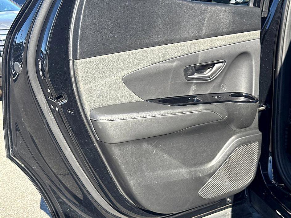 Used 2023 Hyundai Santa Cruz Limited image 12