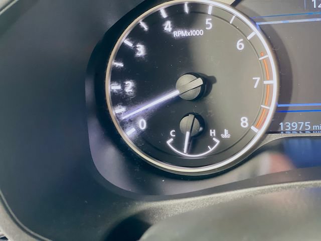 Used 2024 Nissan Altima 2.5 SR w/ SR Premium Package FWD image 13