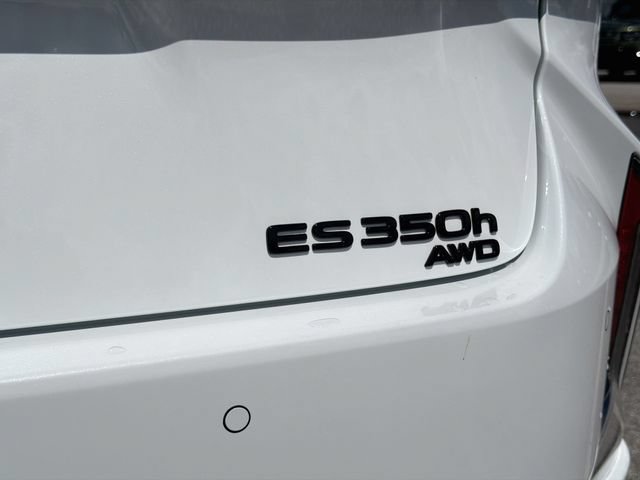 New 2026 Lexus ES 350h AWD w/ Cold Area Package image 11