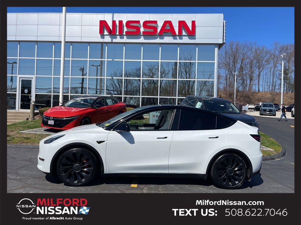 Used 2022 Tesla Model Y Performance image 2