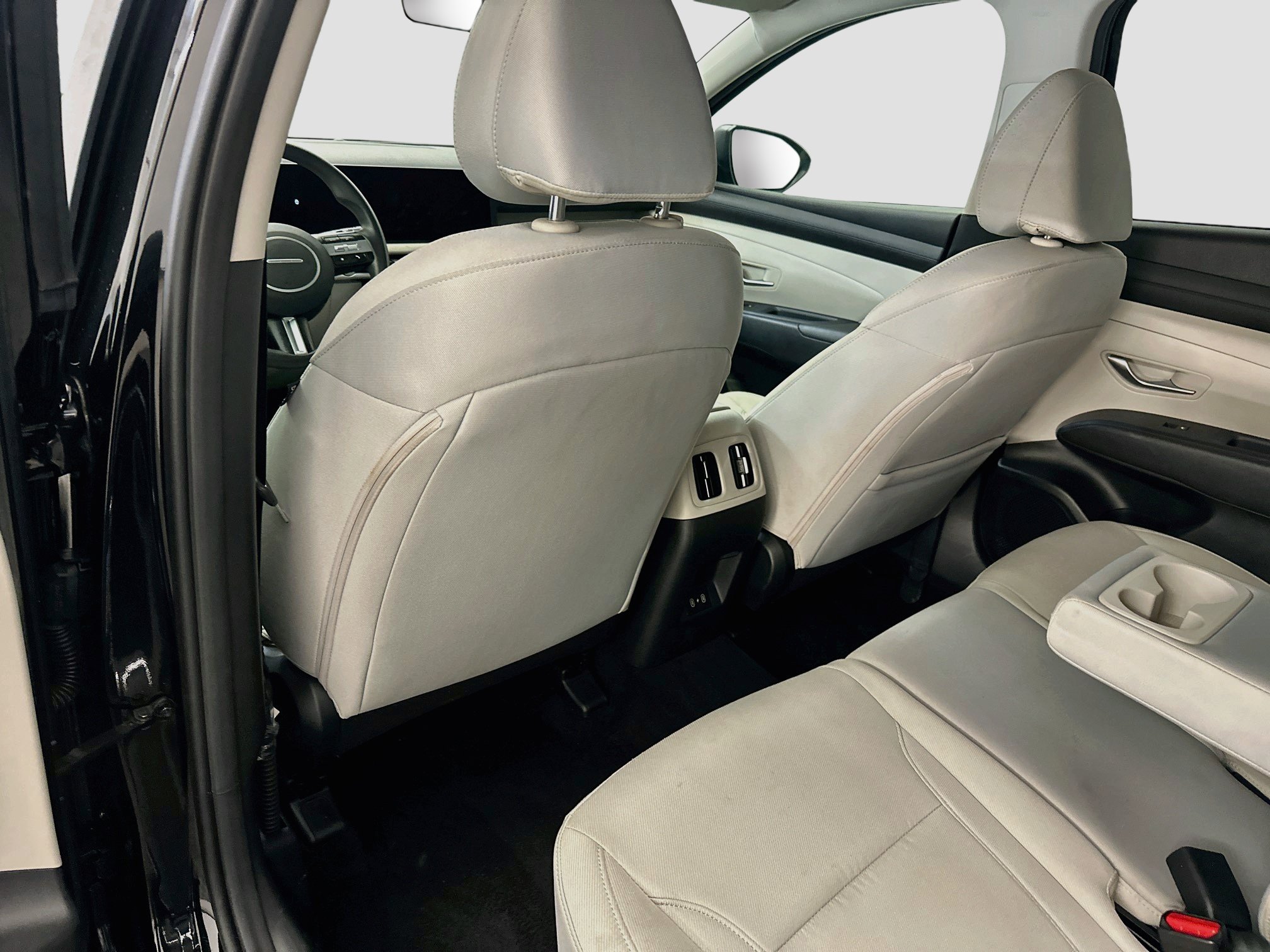Used 2025 Hyundai Tucson SEL AWD/4WD image 27
